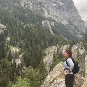 Meet your Posher, Dana